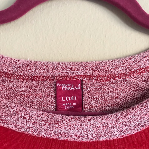 Red Long Sleeve Top with Print 🦋 Butterfly L (14) - Picture 3 of 4